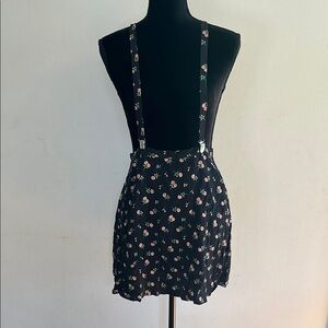 Forever 21 Black Floral Suspender Skirt